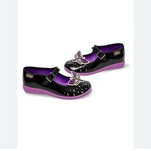 Hot Chocolate Design Chocolaticas Death Moth size HCD10